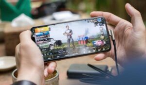 Gunakan HP dengan Spesifikasi yang Mumpuni